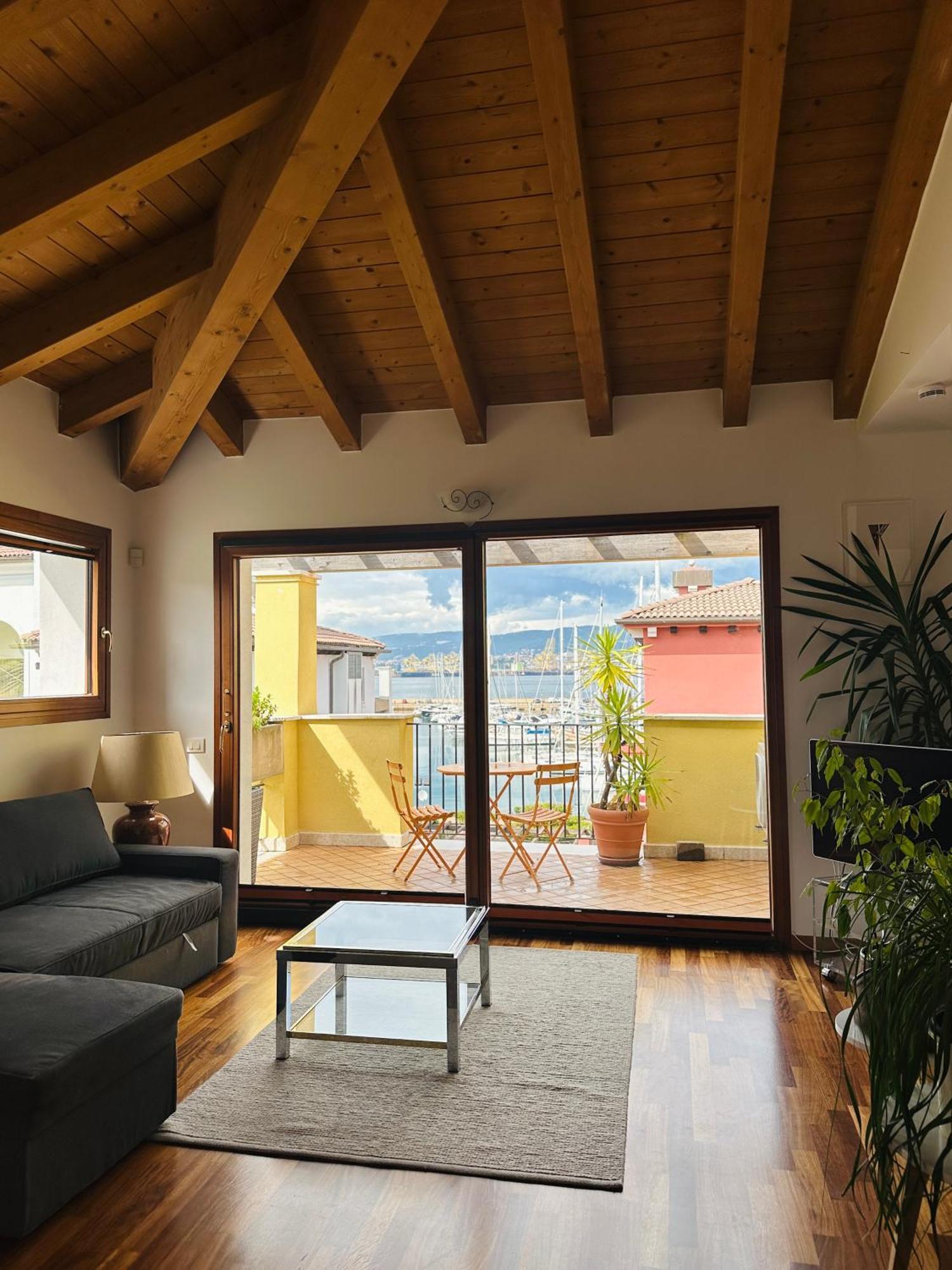 Apartment Claudia Muggia Exterior photo
